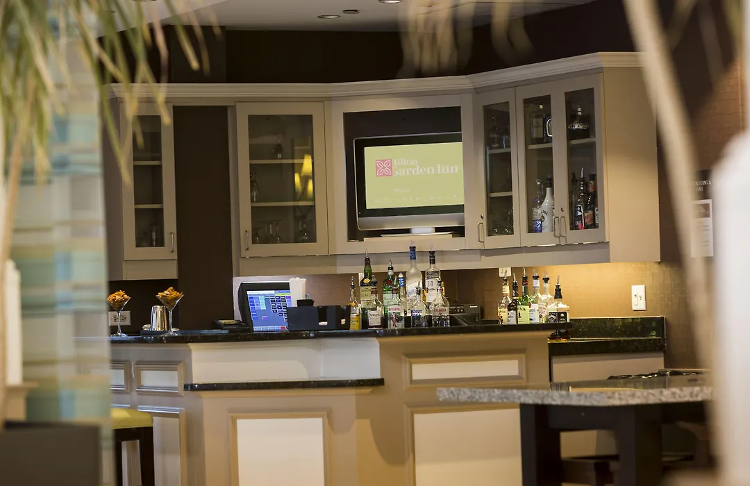 Hilton Garden Inn Plymouth-1